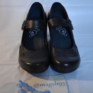 Dansko Nevin Mary Jane Heel Graphite Size 9-9.5